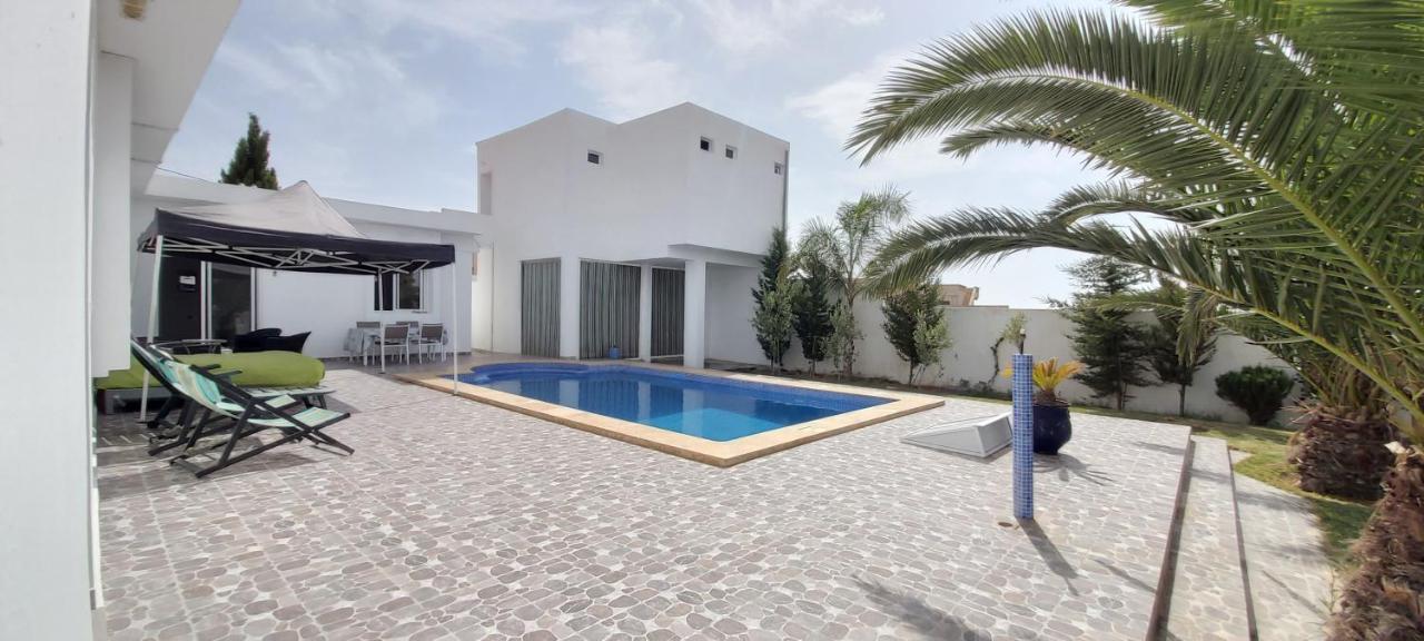 Climatisee Avec Piscine Privee, Ras El Ma