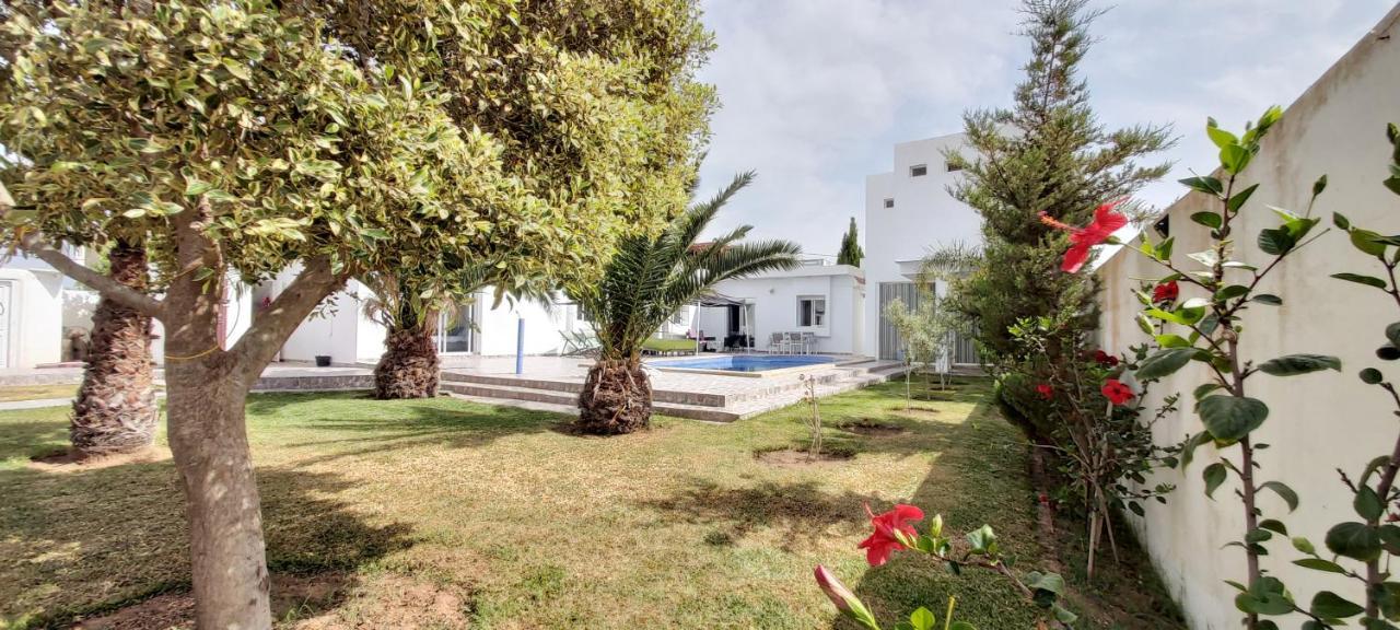 Climatisee Avec Piscine Privee, Ras El Ma Villa *